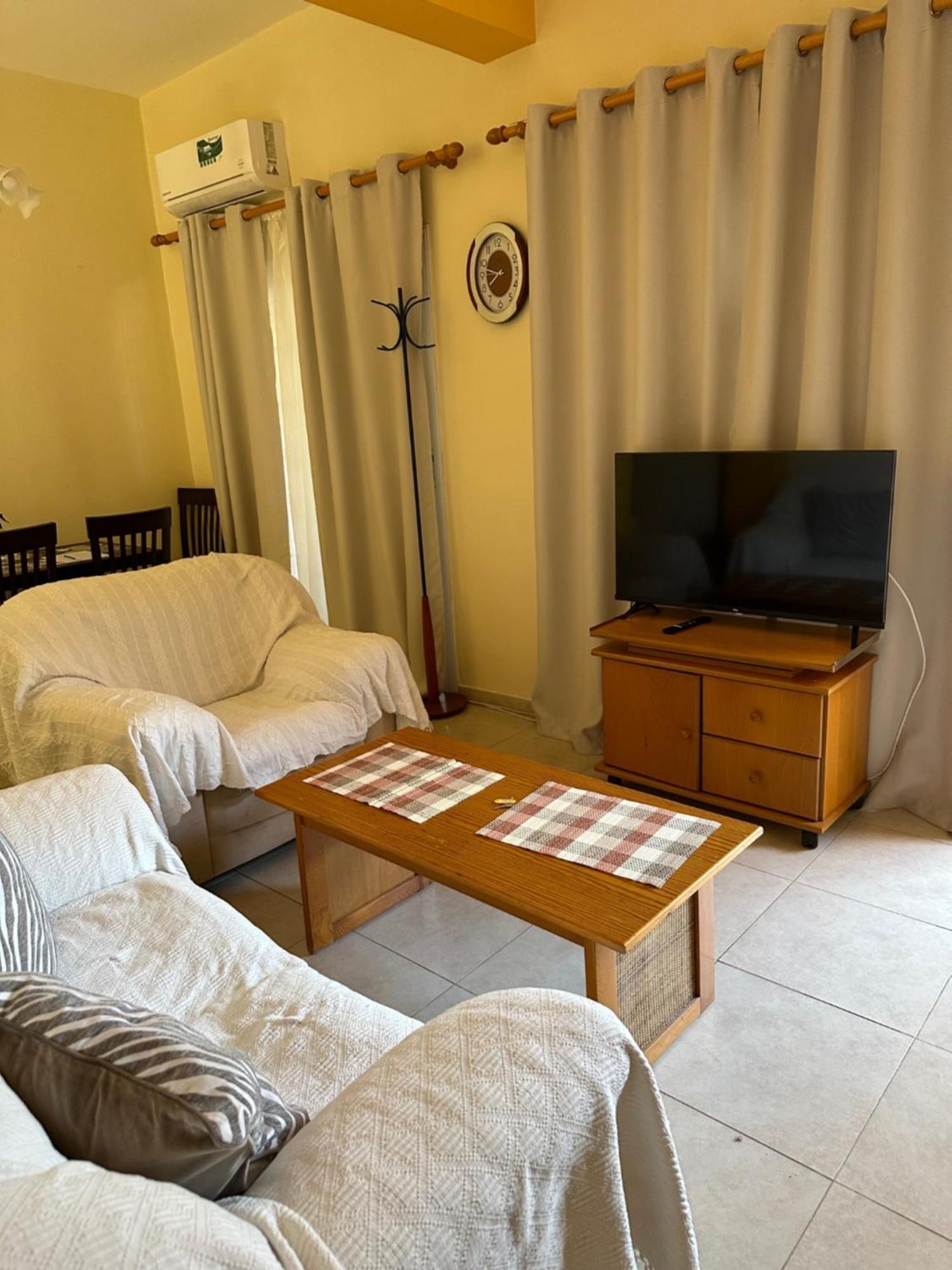 Vergi Apartment Pyla